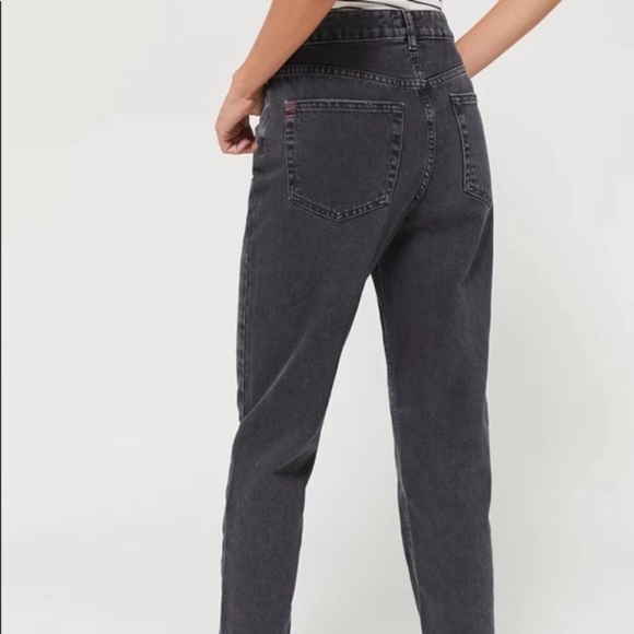 Urban outfitters BDG high waisted mom‎ jean washed black denim size 25 - Picture 2 of 12